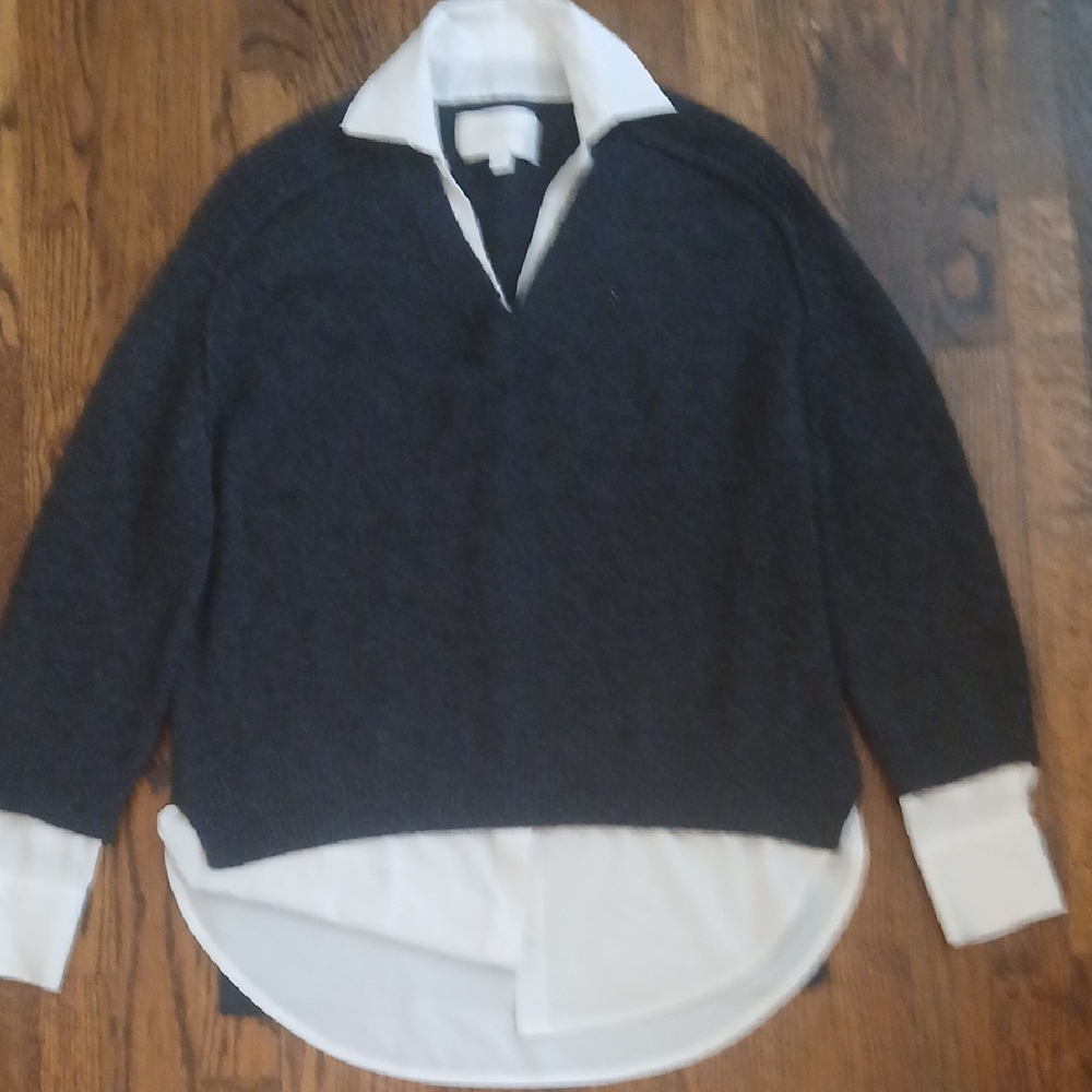Brochu Walker Charcoal Sweater with White Collar
